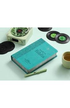 Image of Biblia RVR 1960 Letra Súper Gigante 065c Héroes SÍmil Piel Rosa Rosa con Cierre Manual