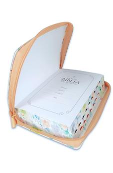 Image of Biblia RVR 1960 Letra Gigante 14 Puntos Manual Jardín Coral Símil Piel Cierre Índice