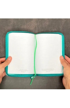Libreta Imitación Piel Turquesa con Cierre: En Dios Descansa