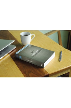 Image of NIV, Reference Bible, Giant Print, Paperback, Red Letter, Comfort Print