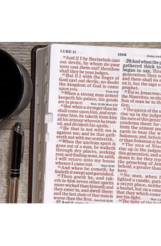 Image of KJV Super Giant Print Reference Bible, Black LeatherTouch, Indexed, Red Letter, Pure Cambridge Text, Presentation Page, Cross-References, Full-Color Maps, Easy-to-Read Bible MCM Type